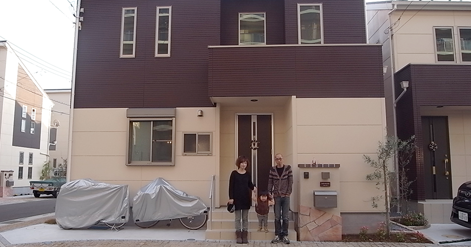 地盤は土木のプロ(父親)のお墨付き。安心して購入できました。