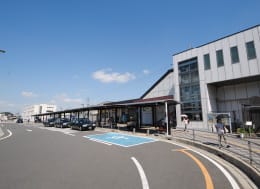 蓮田駅西口（徒歩14分）