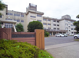 久喜東中学校（徒歩11分）